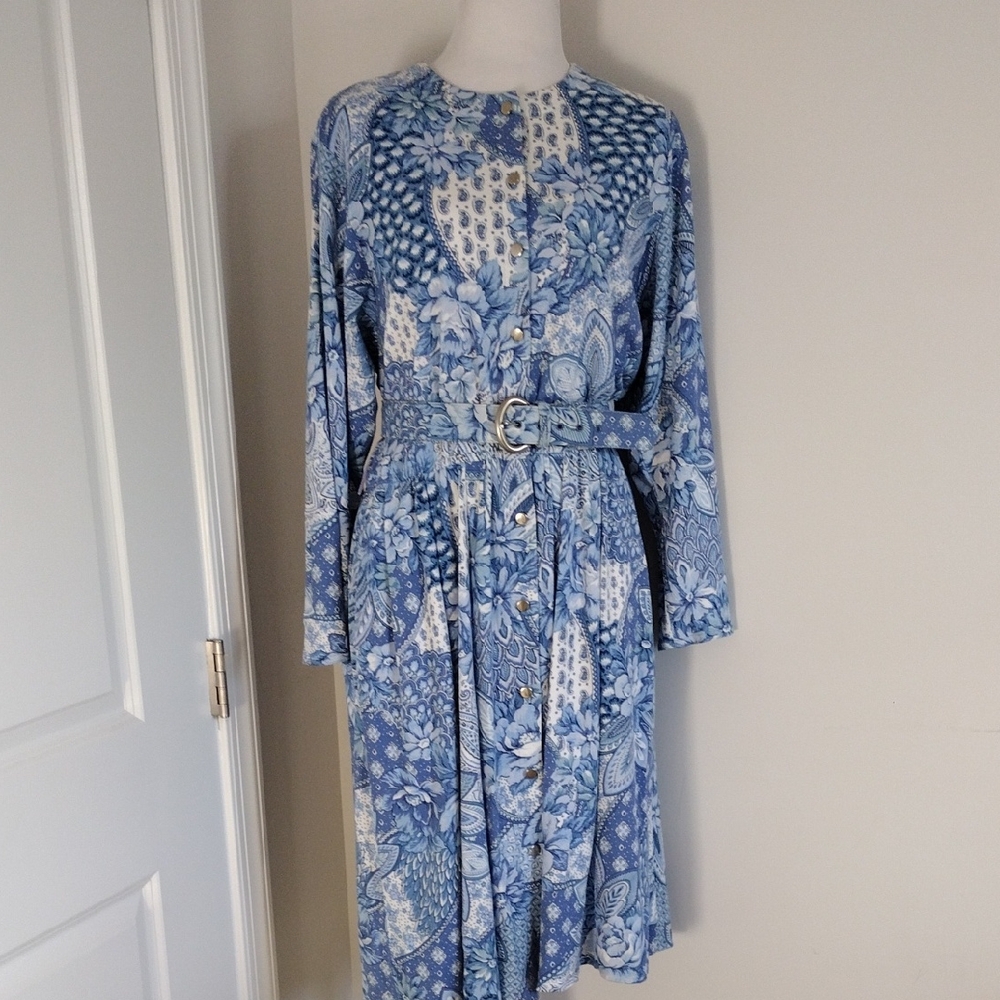 Petrina Petites Blue Floral Dress